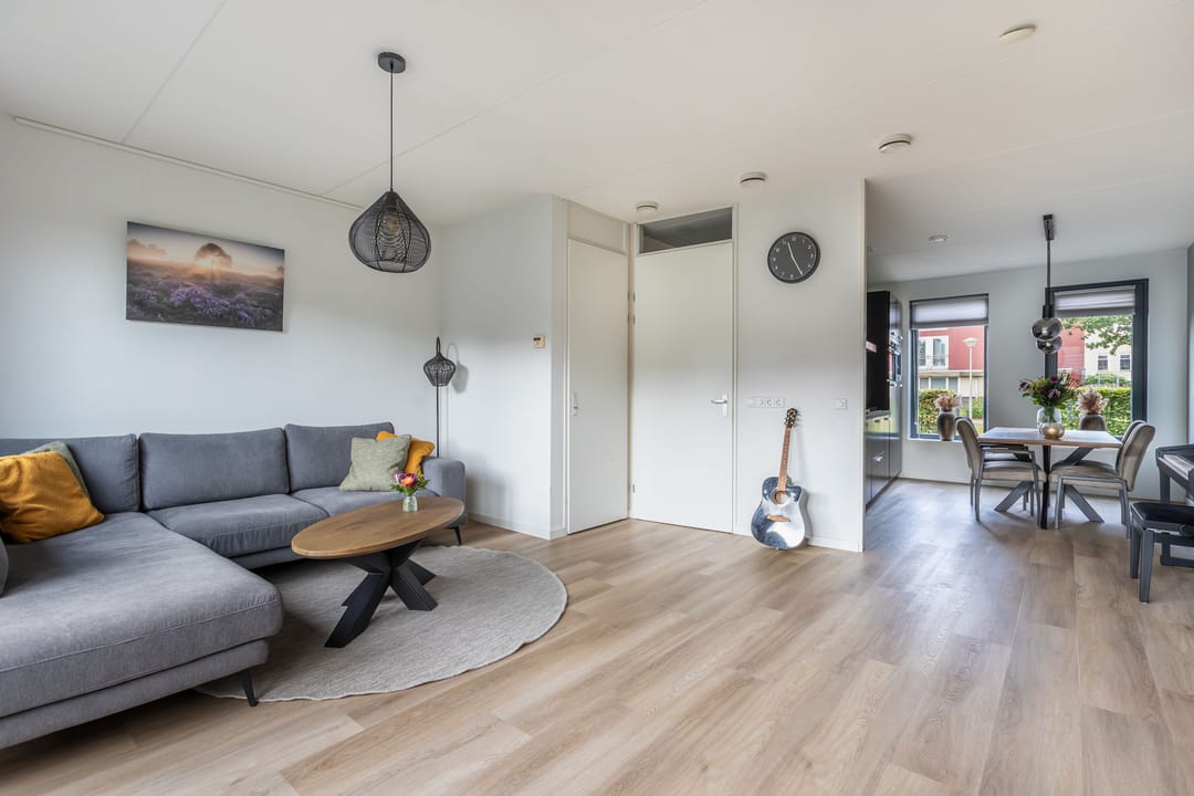 Foto 11 van Smaragd 16