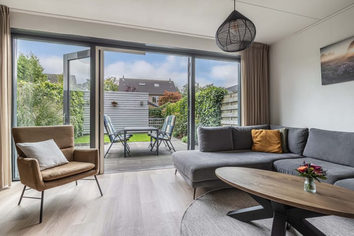 Photo 13 of Smaragd 16