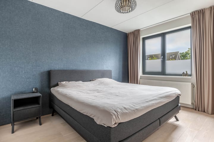 Photo 27 of Smaragd 16