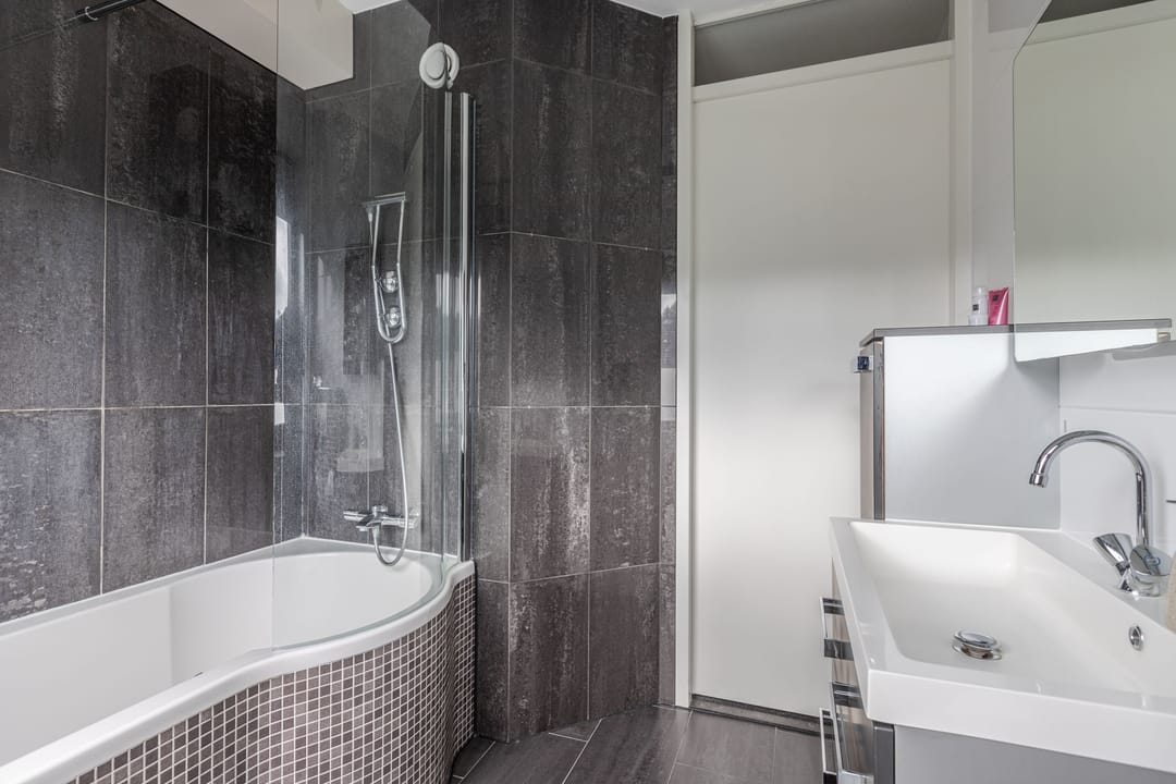 Foto 31 van Smaragd 16