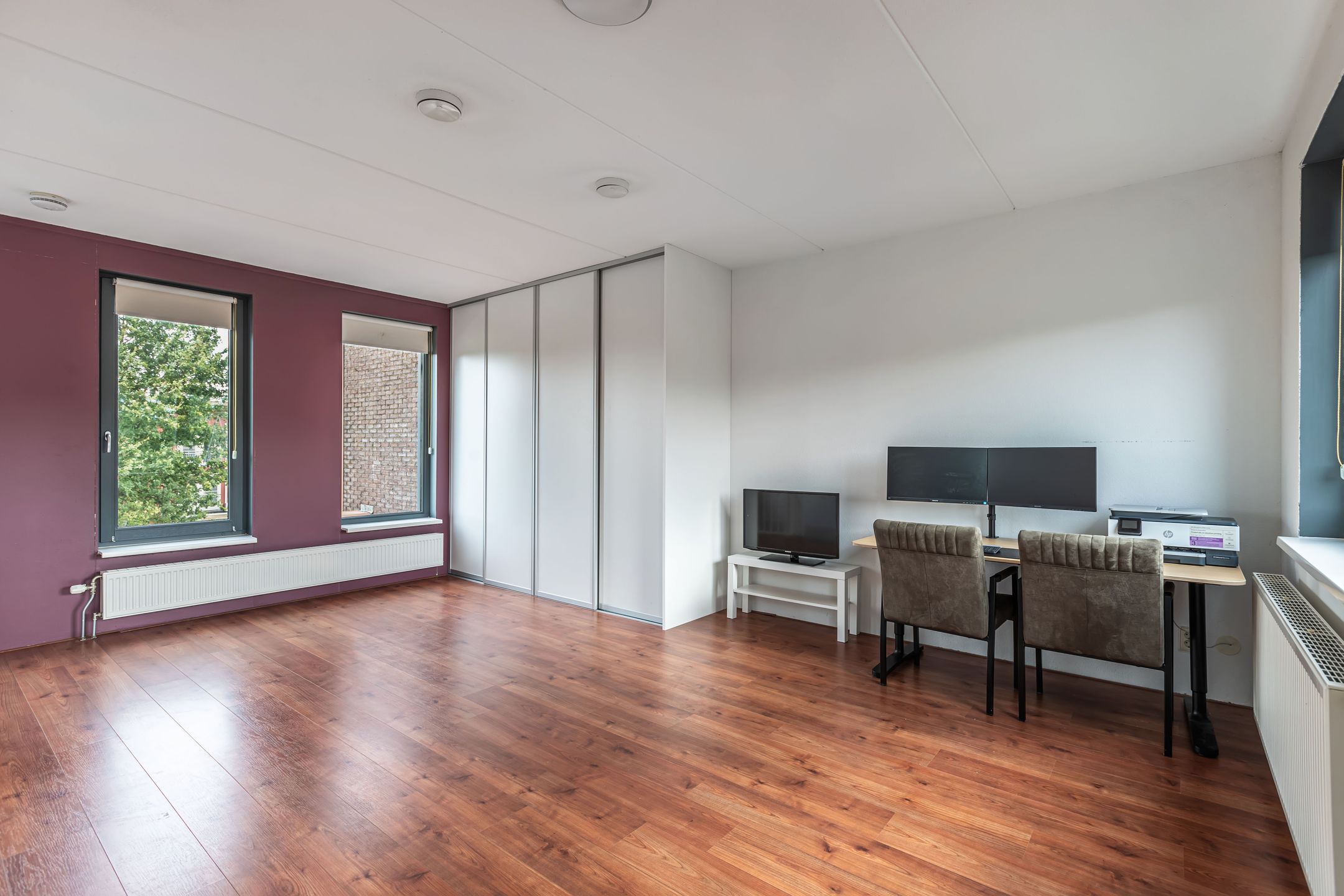 Foto 39 van Smaragd 16