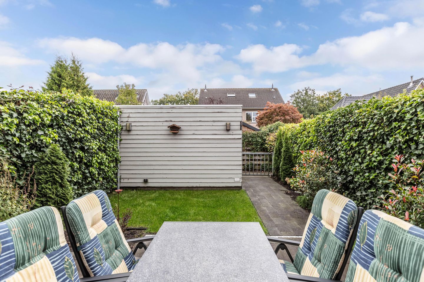 Foto 44 van Smaragd 16