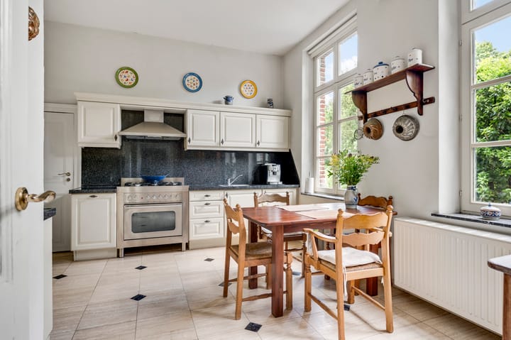 Foto 4 van Niesstraat 3