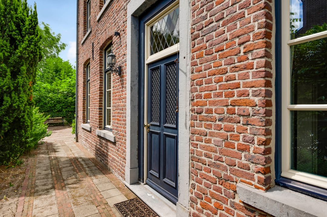 Photo 8 of Niesstraat 3