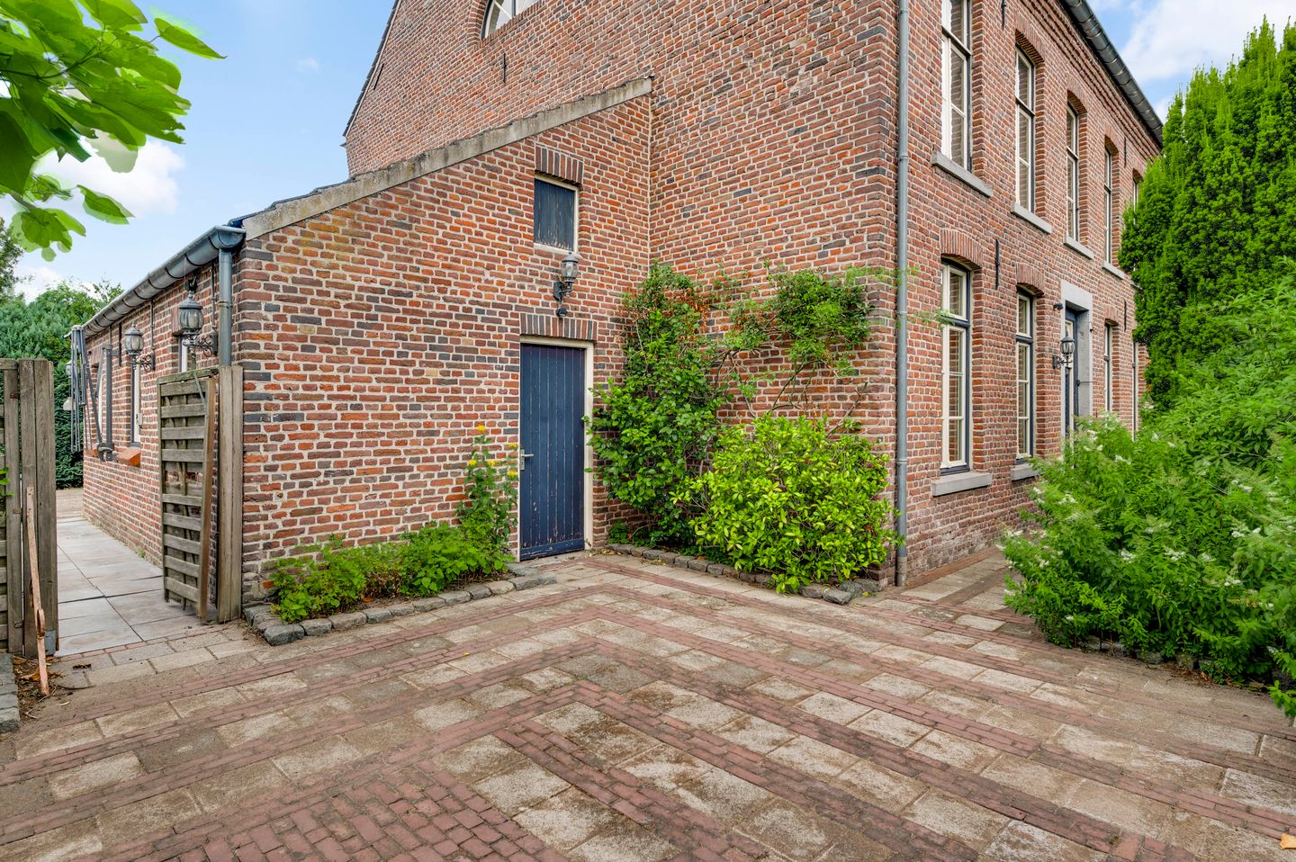 Photo 50 of Niesstraat 3