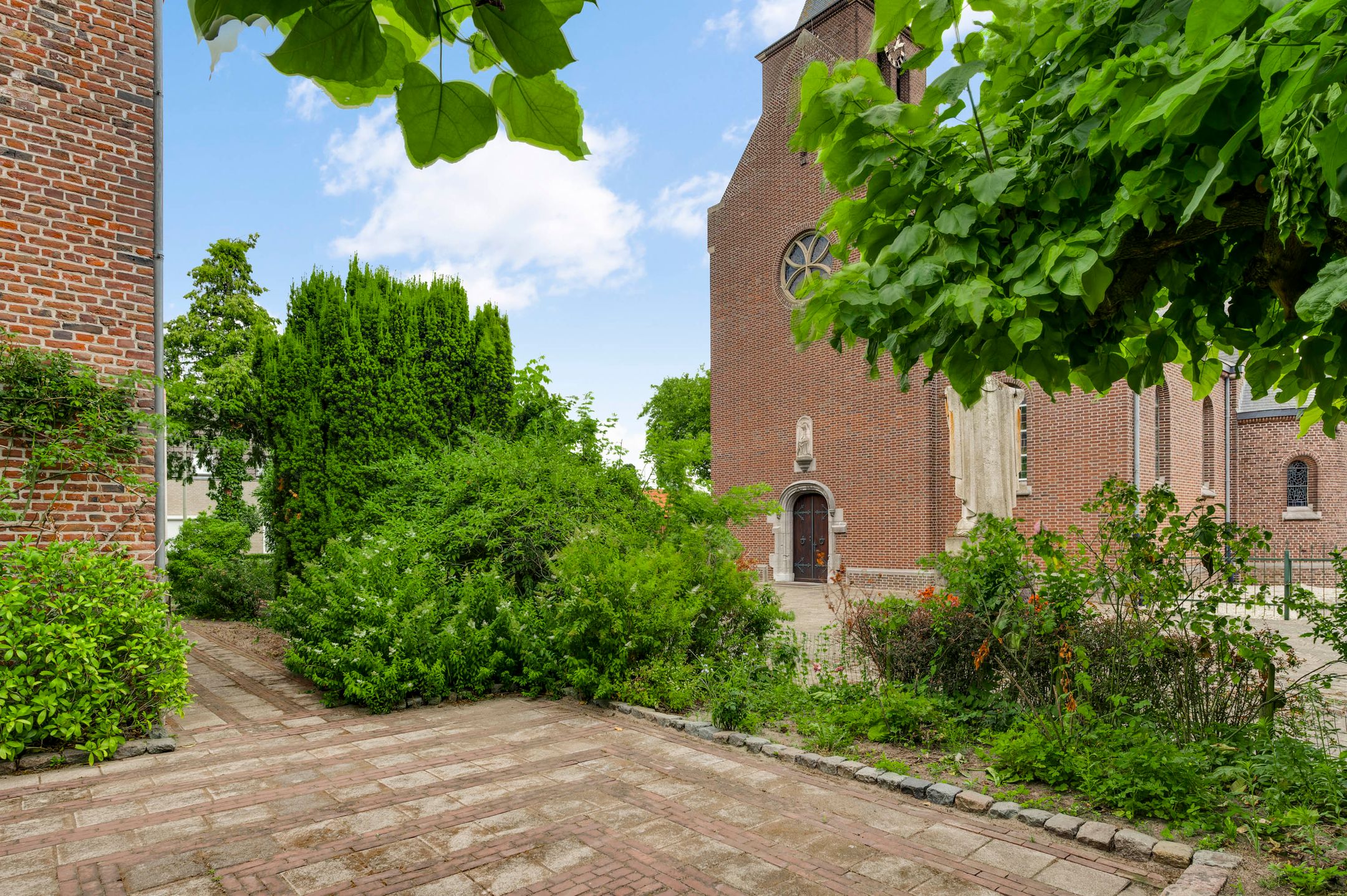 Photo 51 of Niesstraat 3