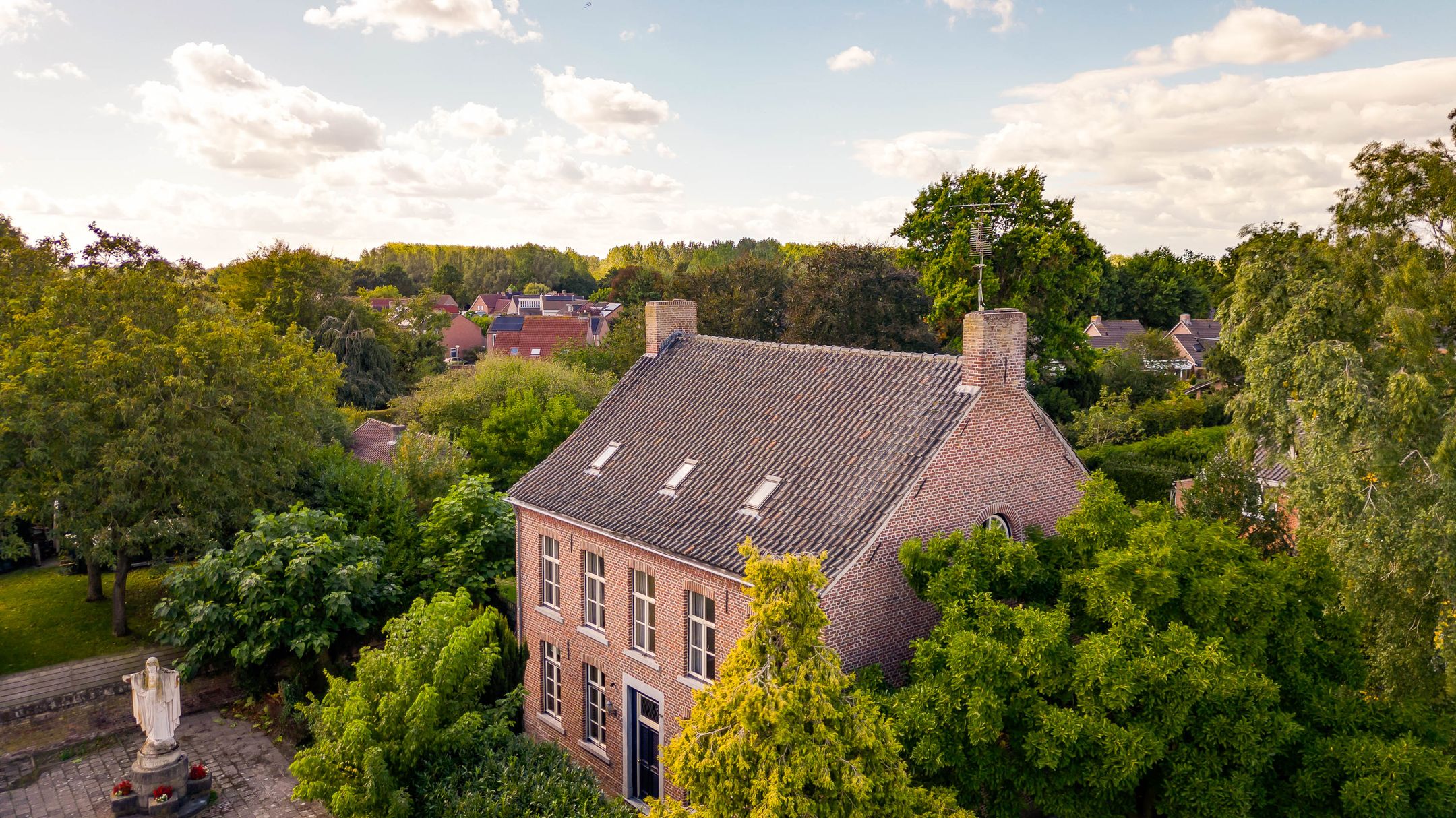 Photo 60 of Niesstraat 3