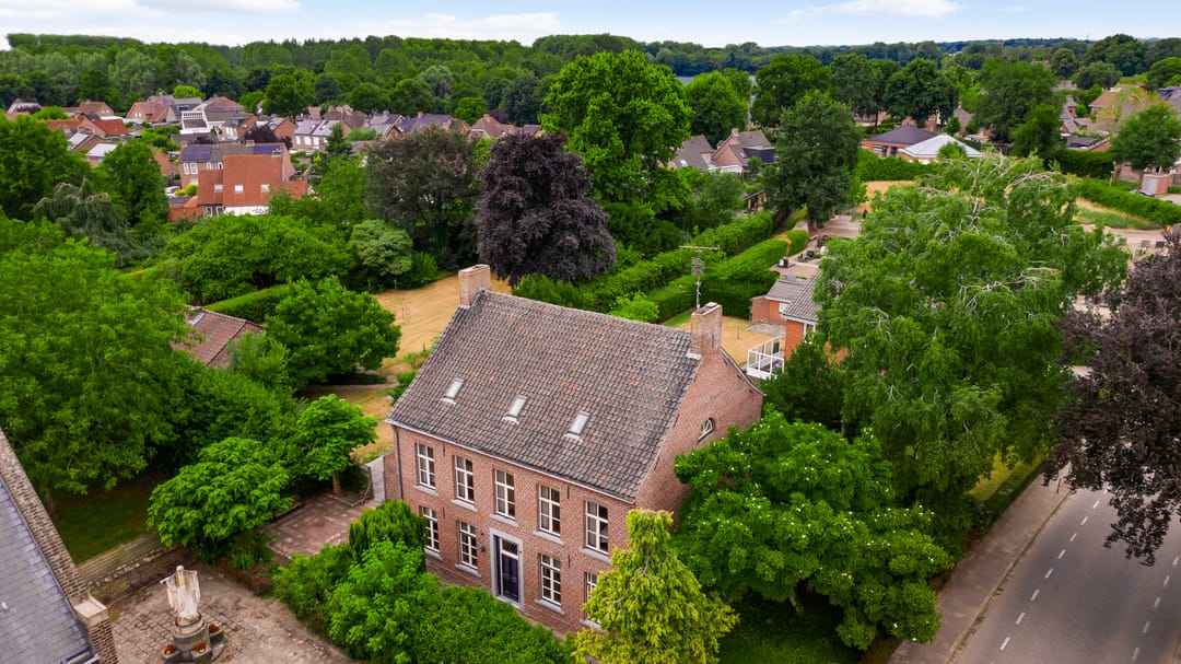 Photo 61 of Niesstraat 3