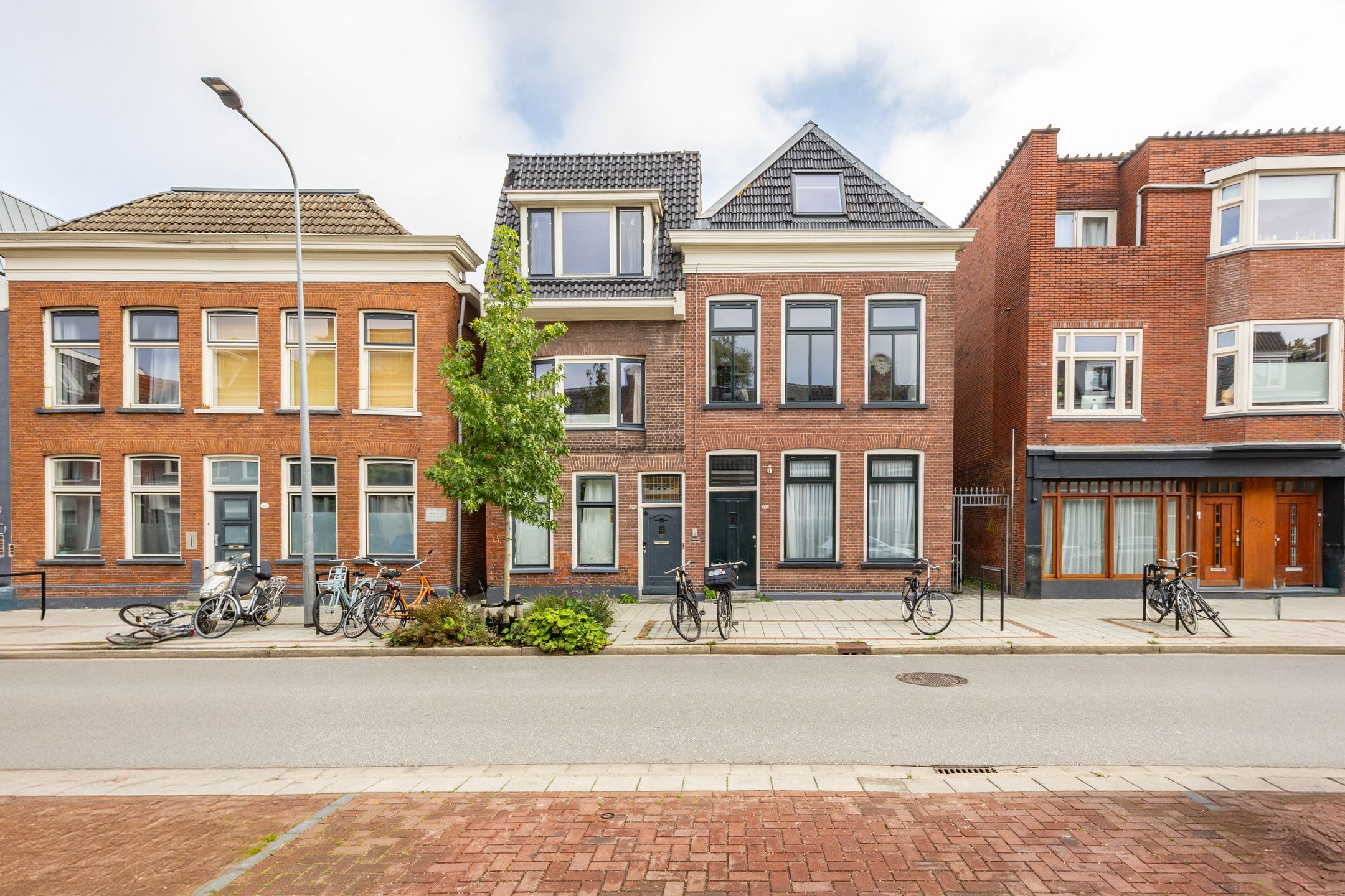 Photo 3 of Nieuwe Boteringestraat 25-A