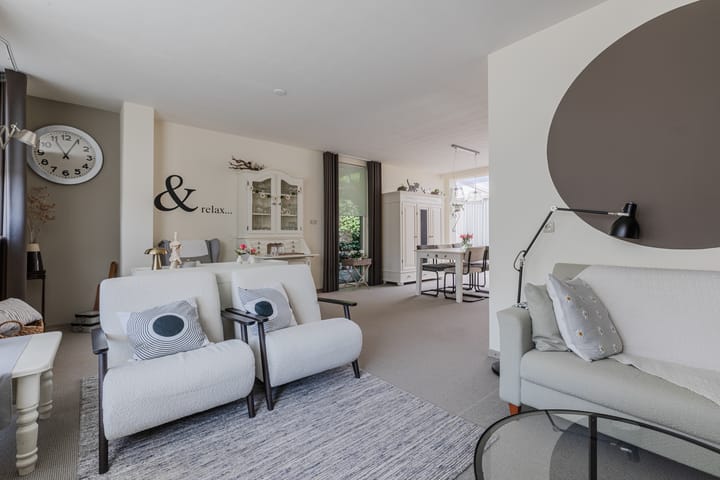 Photo 10 of Hoefblad 44