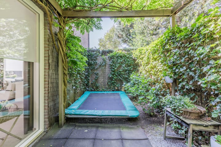 Photo 42 of Hoefblad 44