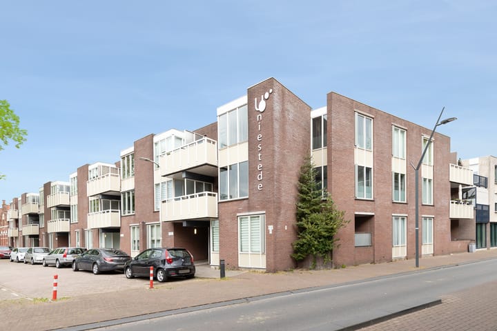 Photo 28 of Uniestede 26