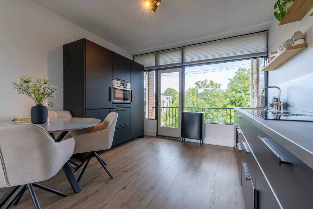 Foto 8 van Schrijverspark 177-02