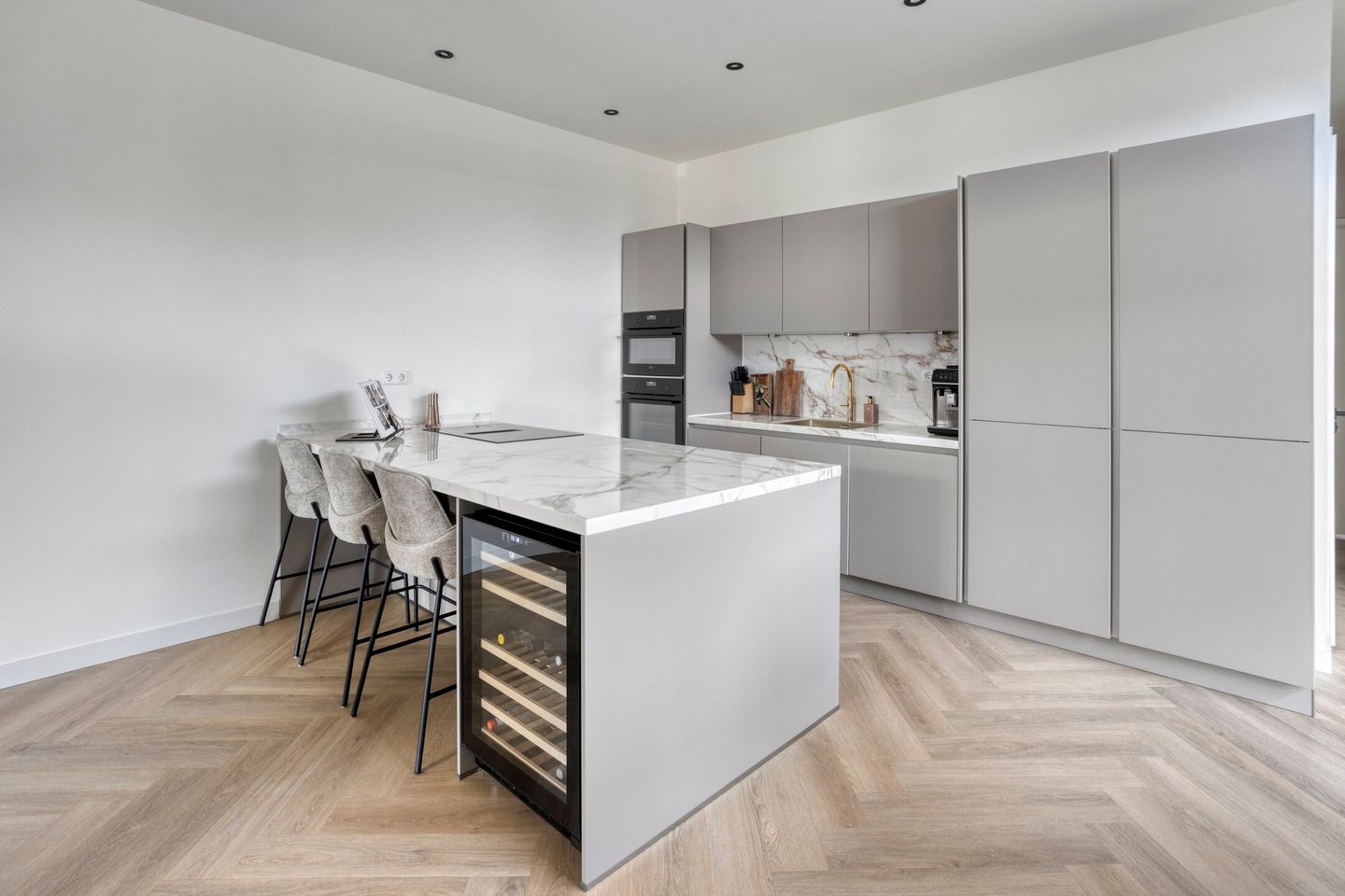 Photo 10 of Balbaostraat 12