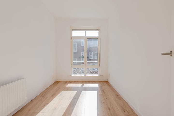 Foto 11 van Buizerdstraat 13-B