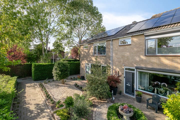 Photo 6 of Irisstraat 18