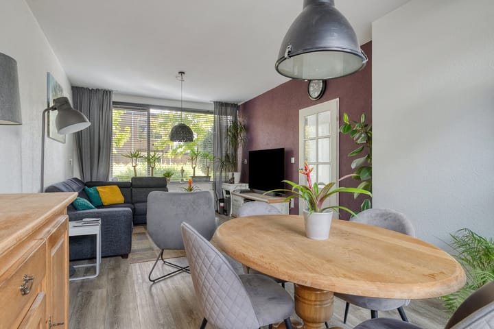 Photo 14 of Irisstraat 18