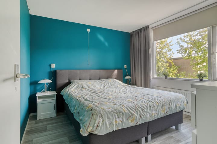 Photo 21 of Irisstraat 18