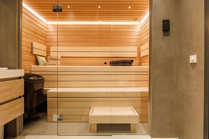 Photo 37 of Haarlemmerweg 42-B