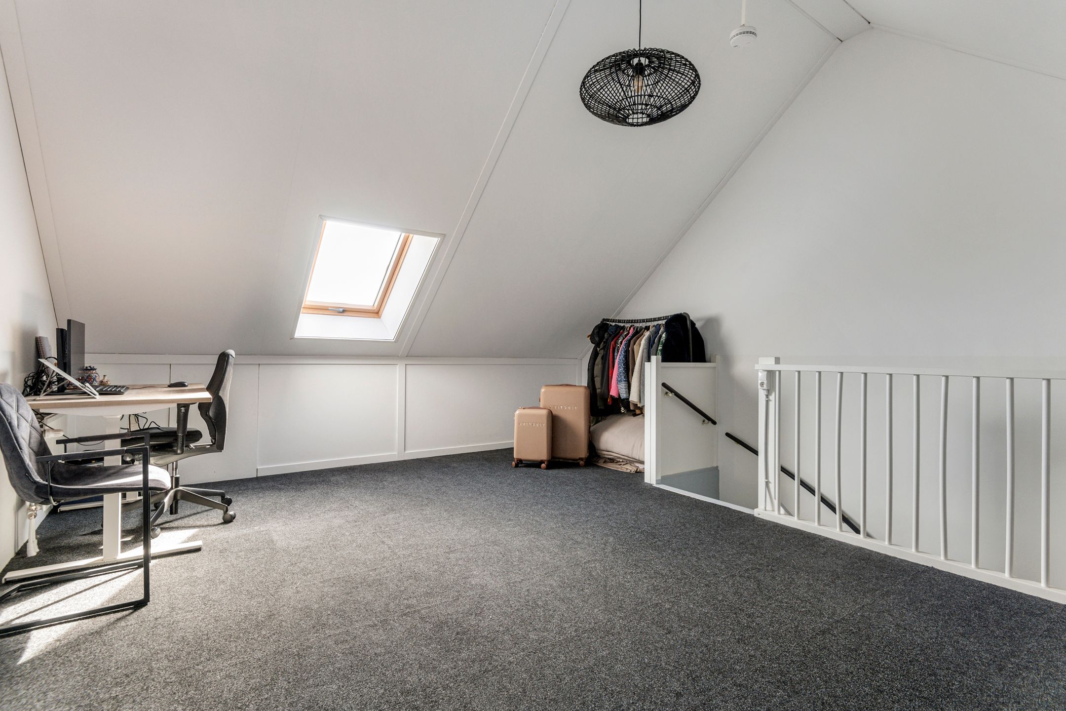 Foto 24 van Zonnebaars 5