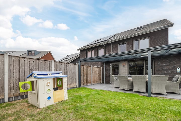 Foto 36 van Pastoor van Poortenstraat 22