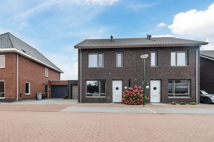 Foto 40 van Pastoor van Poortenstraat 22