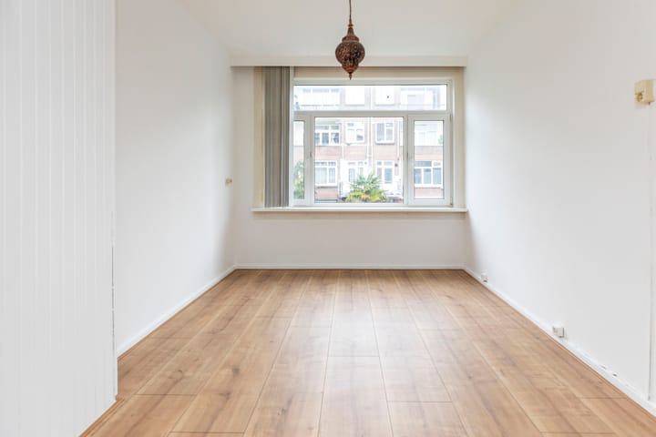 Foto 11 van Flakkeesestraat 127-B