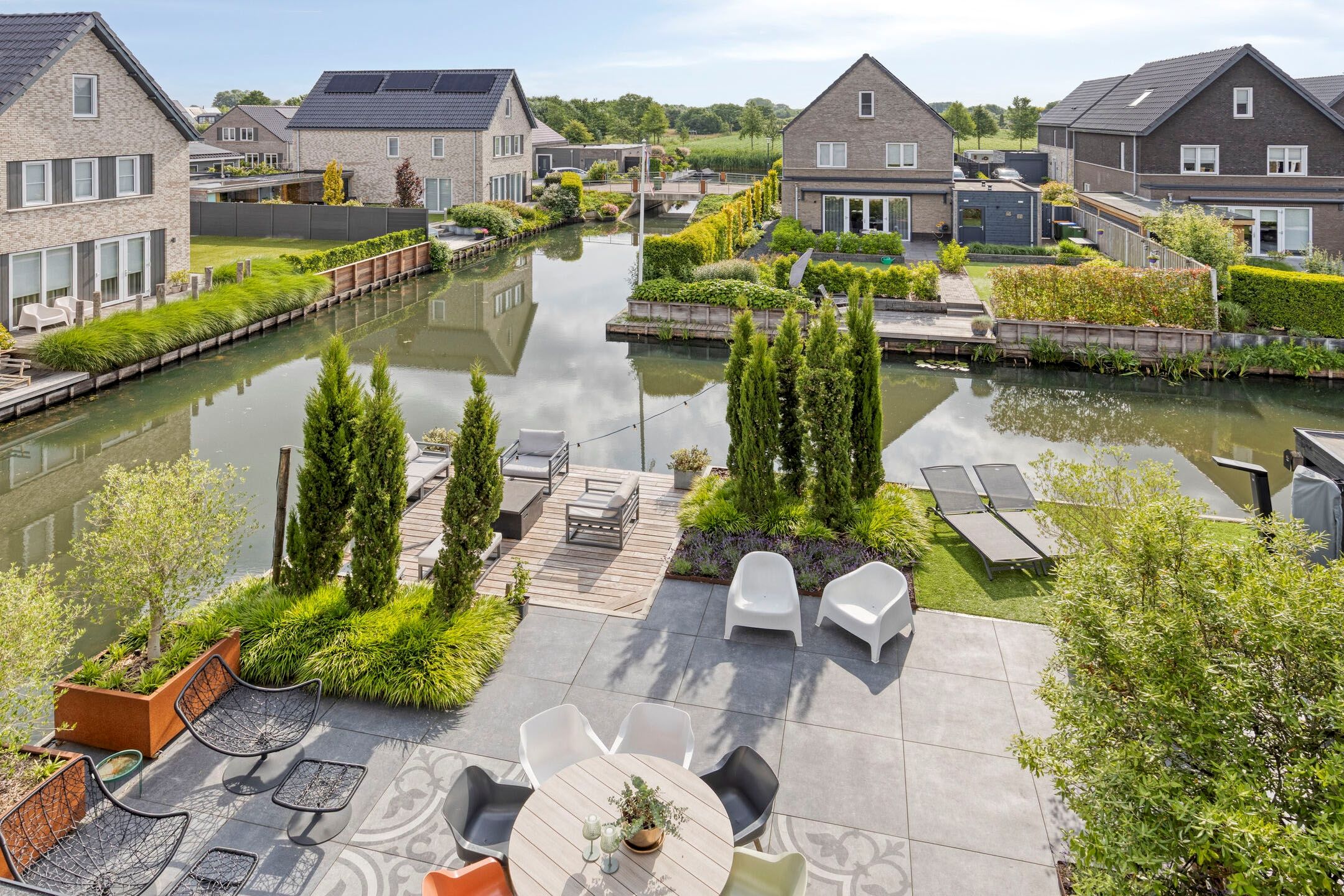 Photo 21 of Turfsteker 6