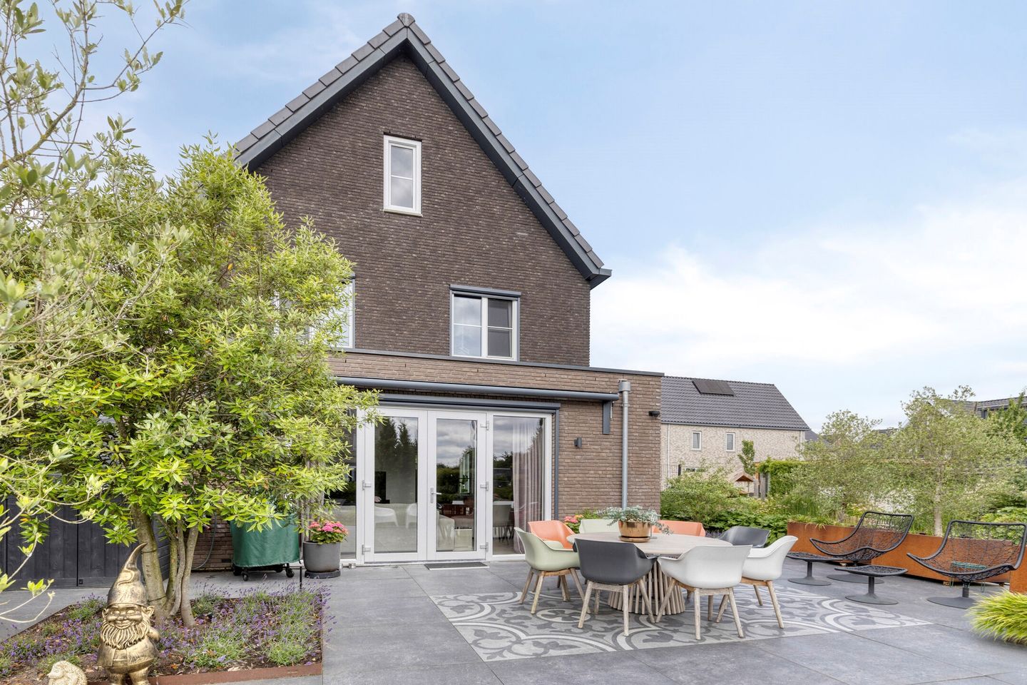 Photo 25 of Turfsteker 6