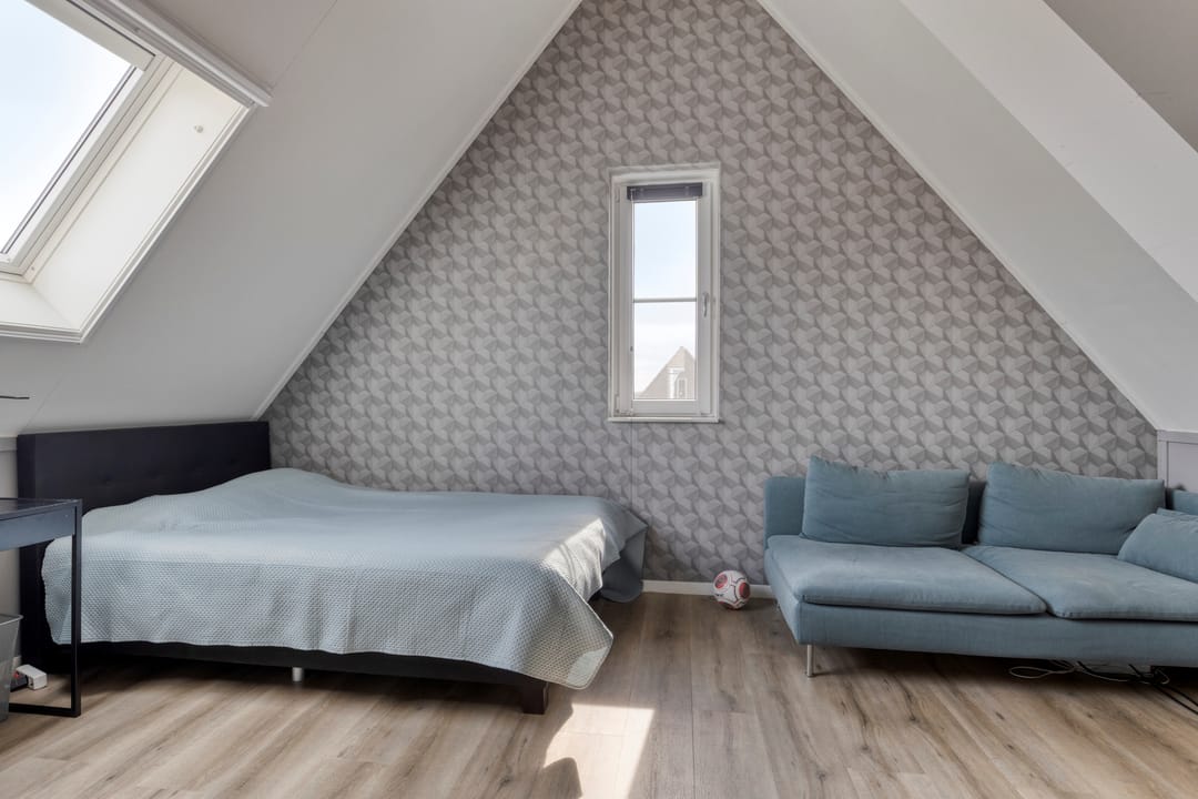 Photo 38 of Turfsteker 6