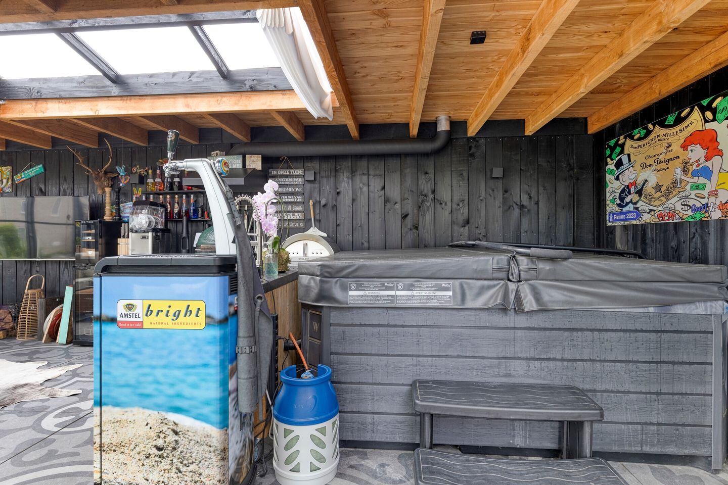 Photo 49 of Turfsteker 6