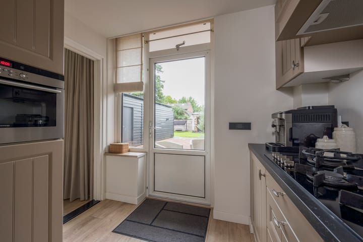 Foto 9 van De Ruyterstraat 45