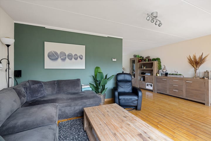 Photo 10 of Hazzelnútstrjitte 2