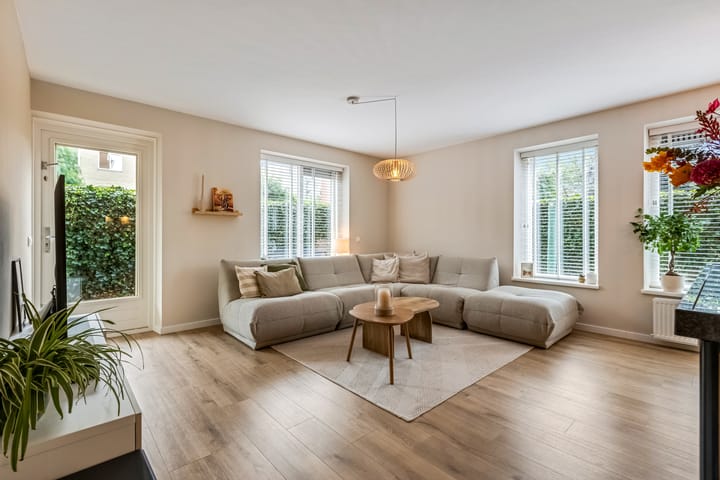 Foto 2 van Leeghwaterstraat 74