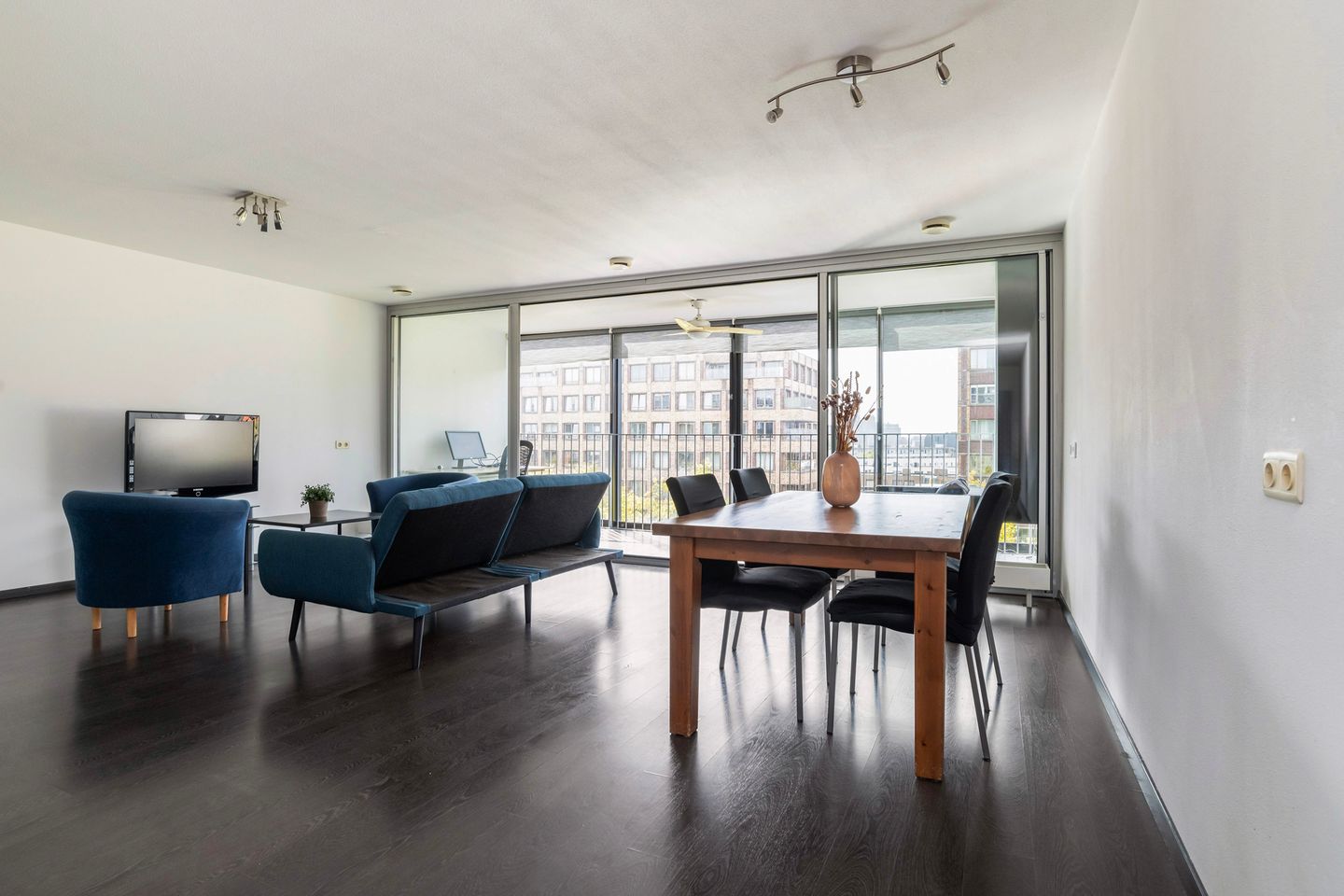 Foto 5 van Laan op Zuid 702