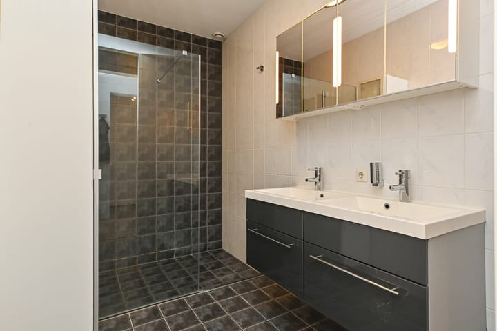 Foto 5 van Sterreschans 599