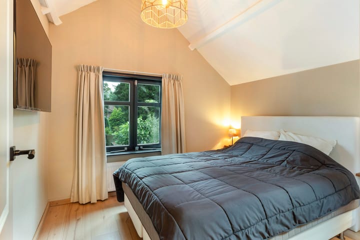 Foto 24 van Canadalaan 34