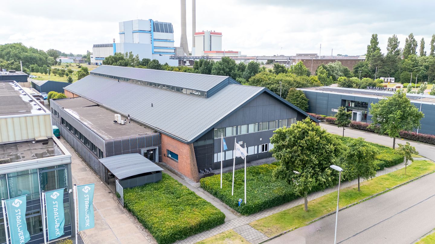 Bekijk foto 2 van Rooswijkweg 311-321