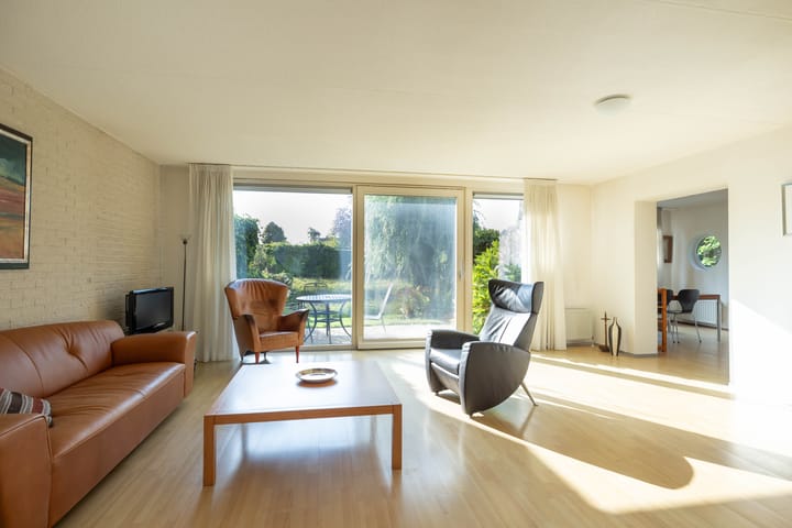 Foto 9 van Weegbree 11