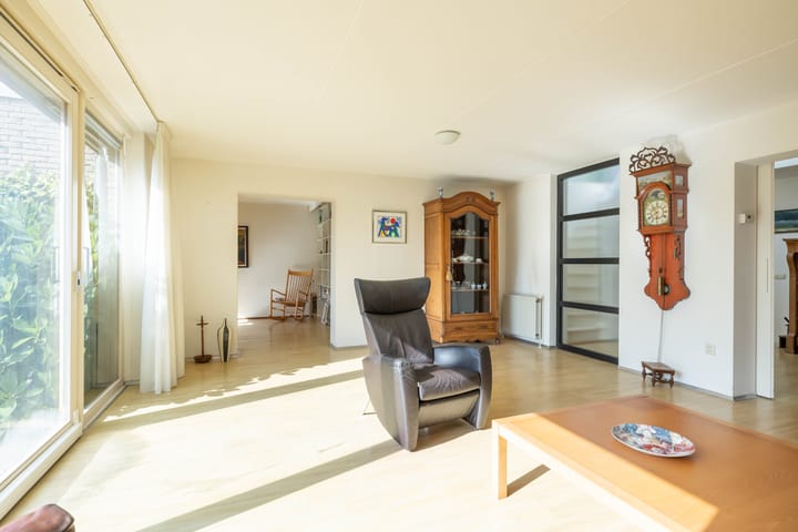 Foto 13 van Weegbree 11