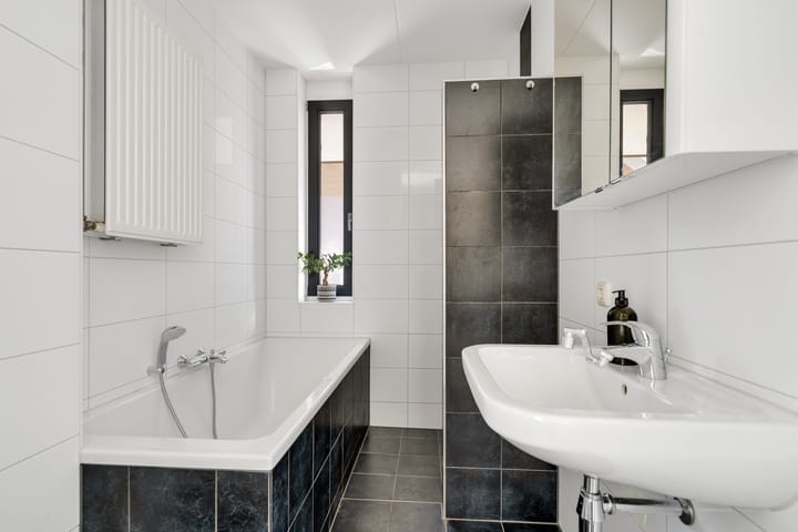 Foto 3 van Korenbloemstraat 5