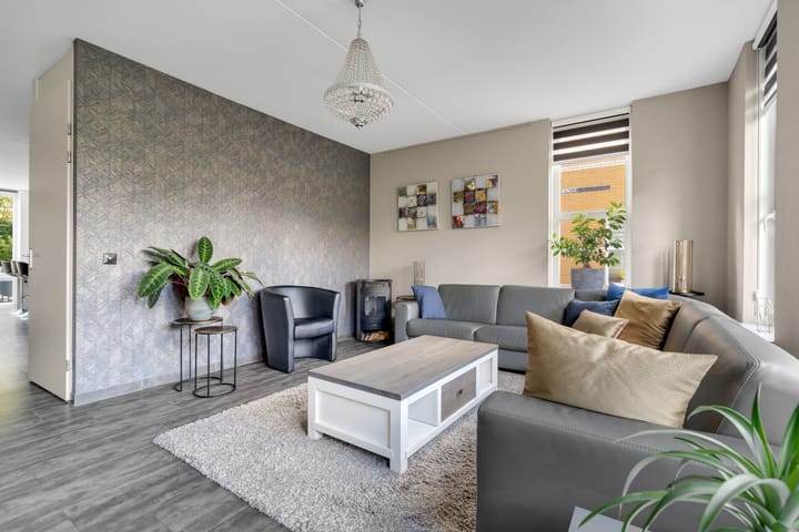 Foto 10 van Korenbloemstraat 5