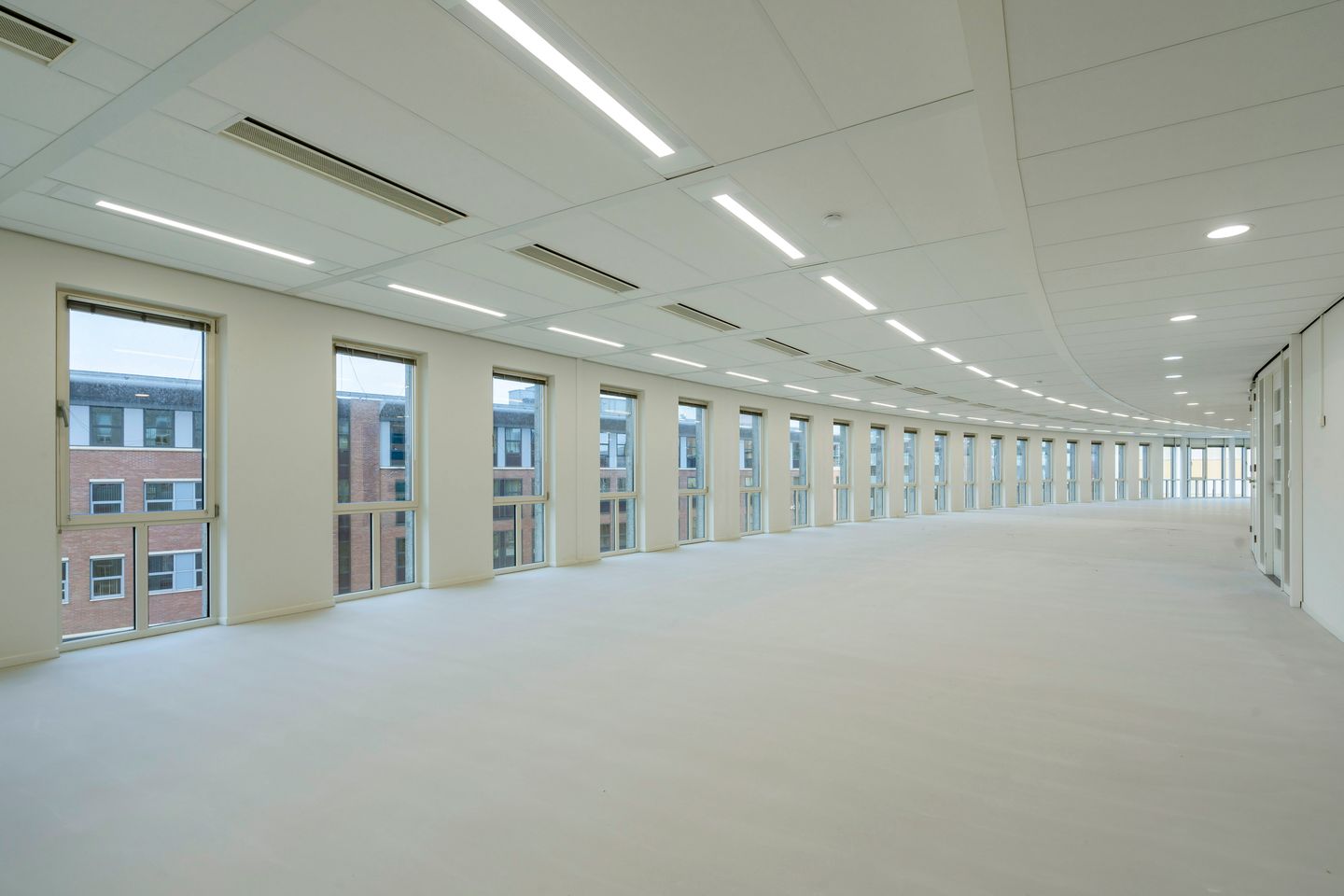 Bekijk foto 3 van Statenlaan 2-20