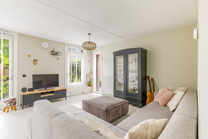 Foto 12 van Guadeloupestraat 8