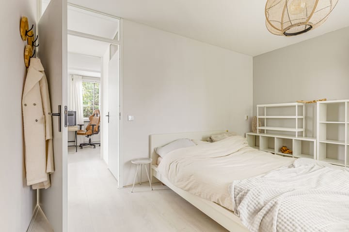 Foto 24 van Guadeloupestraat 8