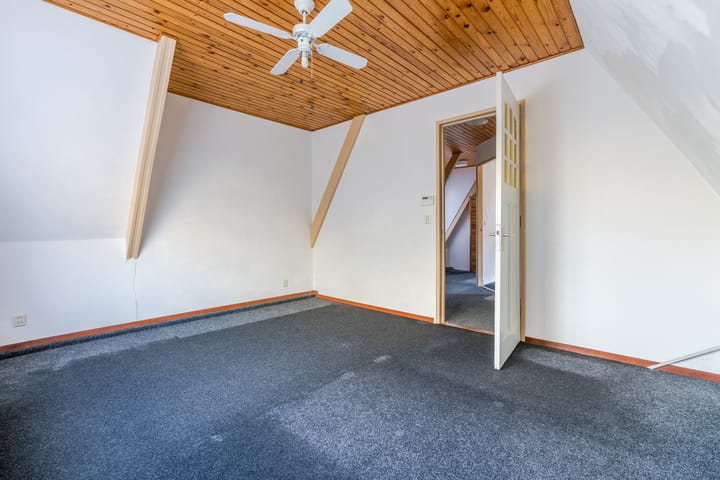 Foto 28 van Oosterhoutstraat 11