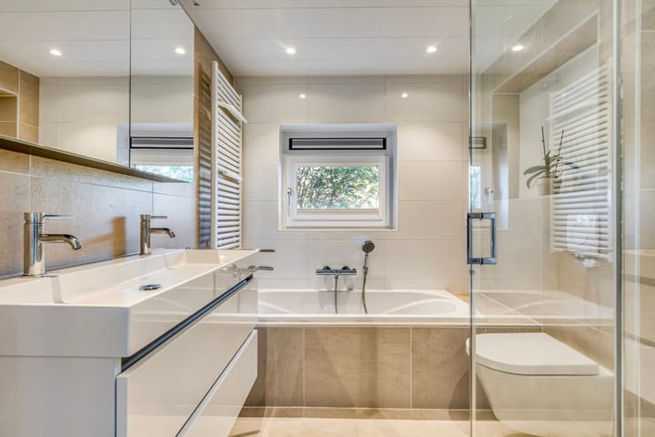 Foto 6 van Cosmeaduin 17