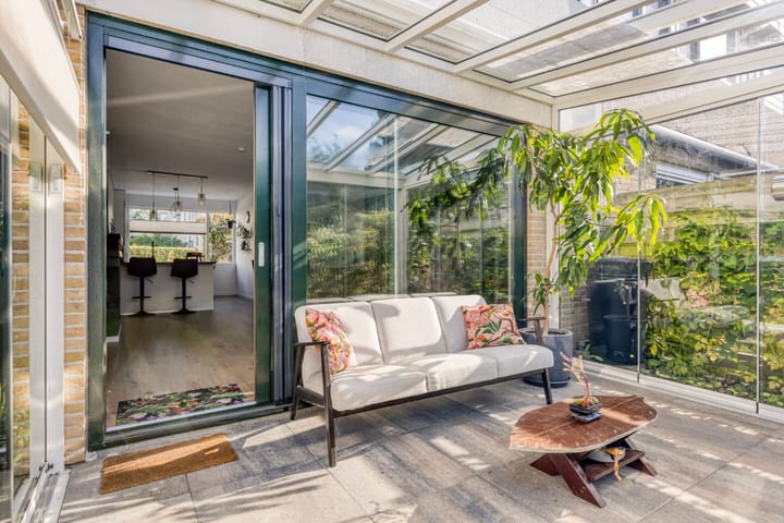 Foto 33 van Cosmeaduin 17