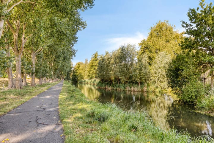 Foto 39 van Cosmeaduin 17