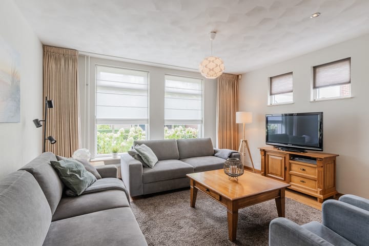 Foto 16 van Schoolstraat 6